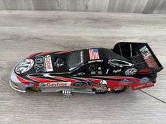 John Force Castrol GTX/11X Champion 2002 Mustang Funny Car W/Fiberglass Body, 1/16, Limited Edition, 1 Of 4248, Action