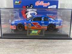 Terry Labonte #5 Kellogg’s Special 1997 Monte Carlo Stock Carlo Stock Car, 1/24, Limited Edition, 1 Of 6600, Certificate Of Authenticity, Revell Collection