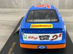 Terry Labonte #5 Kellogg’s Special 1997 Monte Carlo Stock Car, 1/18, Certificate Of Authenticity, 1 Of 6012, Revell Collection