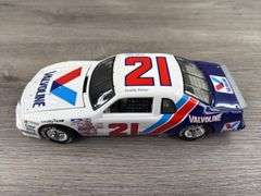 Buddy Baker #21 Valvoline 1983 Ford Thunderbird Stock Car, 1/24, Limited Edition, 1 Of 2796, Historical Series, Action