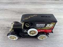 Robert Pressley #59 Alliance Racing 1923 Chevy 1/2 Ton Truck Bank, 1/25, 1 Of 750, 1993 Fan Club 1st Annual Meeting, Ertl