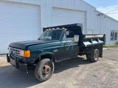 1991 Ford F47060 1-Ton Dump Truck