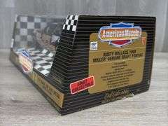 Rusty Wallace #27 Miller Genuine Draft 1990 Pontiac Stock Car, 1/18, #1748/5000, Limited Edition, American Muscle, Ertl Collectibles