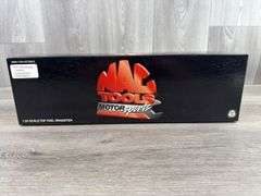 Gatornationals MAC Tools 1997 Top Fuel Dragster, 1/24, Limited Edition, 1 Of 8500, Action, Rear Parachutes Not Attached, Styrofoam Stuck To Tires