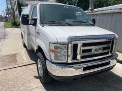 2012 Ford E350