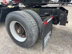 1992 GMC TopKick single axle tractor