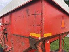 Turnco 225-4 Hopper Wagon