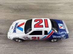 Buddy Baker #21 Valvoline Ford Thunderbird Stock Car Bank, 1/24, 1995 Limited Edition, 1 Of 5004, Racing Collectables Action Platinum Series
