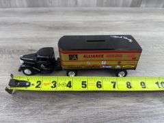 Dennis Setzer #59 Alliance Racing Team 1938 Diamond T Tractor Trailer Bank, 8 1/2” Long, Certified #1979/2508, Ertl