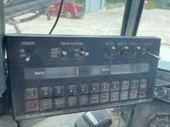 Willmar 765 self propelled sprayer 80ft boom