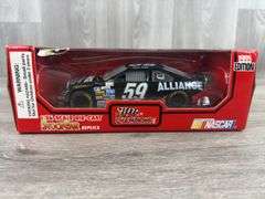 Dennis Setzer #59 Alliance Ford Thunderbird Stock Car, 1/24, 1995 Edition, Racing Champions