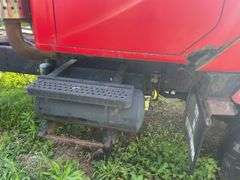 1987 International S 2500 Series tractor