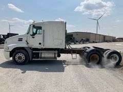 2005 Mack CXN613 Semi