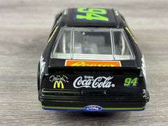 Bill Elliott #94 McDonald’s/Batman Forever Thunderbat Ford Stock Car, 1/24, 1995 Limited Edition, Action