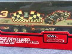 Dale Earnhardt Sr. #3 Goodwrench Racing Team Transporter, 1/64, 1993 Edition, Racing Champions