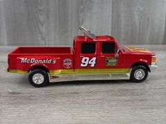 Bill Elliott #94 McDonald’s Ford Dually Truck Bank, 1/24, 1996 Limited Edition, 1 Of 4500, Racing Collectables Action Platinum Series