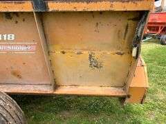 Kuhn Knight 8118 Spreader