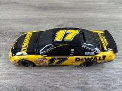 Matt Kenseth #17 Dewalt Tools 1999 Monte Carlo Stock Car Bank, 1/24, Limited Edition, 1 Of 2508, Action