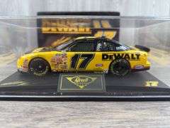 Matt Kenseth #17 Dewalt 1999 Monte Carlo Stock Car, 1/24, #6/3508,  Certificate Of Authenticity, Revell Collection