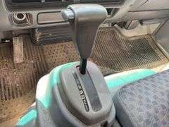 2006 GMC W3500 Box Truck