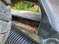 1987 International S 2500 Series tractor