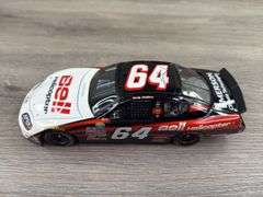 Rusty Wallace #64 Bell Helicopter 2005 Charger Stock Car, 1/24, Limited Edition, 1 Of 6696, Action