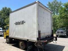 2006 GMC W3500 Box Truck