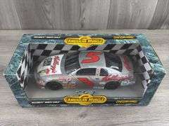 Terry Labonte #5 Kellogg’s Monte Carlo Stock Car, 1/18, Collector’s Edition, American Muscle, Ertl Collectibles
