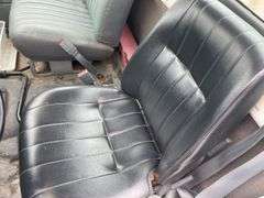 1992 GMC TopKick single axle tractor