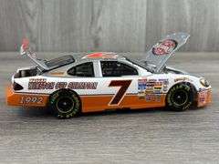 Alan Kulwicki #7 The Victory Lap/1992 Champion 2003 Taurus ‘Underbird’ Stock Car, 1/24, Limited Edition, 1 Of 5700, Action