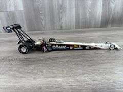 Tommy Johnson Jr. Mopar Dragster, 1/24, Limited Edition, Action