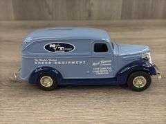 Mickey Thompson 1938 Chevrolet Panel Truck Bank, 1/25, Limited Edition, Performance Pioneers #5, Ertl, The Eastwood Company