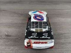 Johnny Benson #10 Valvoline 2002 Grand Prix Stock Car, 1/24, Limited Edition, #444/999, Certificate Of Authenticity, Chase The Race, Racing Champions Authentics