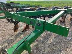 2800 John Deere Moldboard Plow