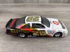 Davey Allison #28 Havoline 1989 Ford Thunderbird Stock Car, 1/24, Limited Edition, #3279/5004, Vintage Series, Certificate Of Authenticity, Team Caliber