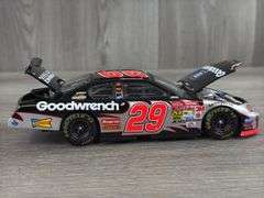 Kevin Harvick #29 GM Goodwrench 2003 Monte Carlo Stock Car, 1/24, Limited Edition, GM Dealers, Action
