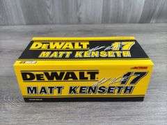 Matt Kenseth #17 Dewalt Tools 1999 Monte Carlo Stock Car, 1/24, Limited Edition, 1 Of 4008, Action