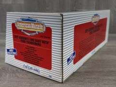 Jeff Gordon #1 Baby Ruth 1992 Thunderbird Stock Car, 1/18, Limited Edition, American Muscle, Ertl Collectibles