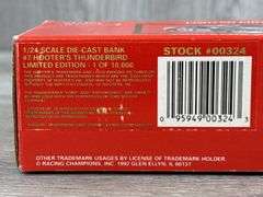 Alan Kulwicki #7 Hooters Ford Thunderbird Stock Car Bank, 1/24, Limited Edition, 1 Of 10,000, Racing Champions