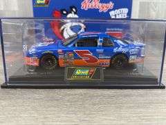 Terry Labonte #5 Kellogg’s Special 1997 Monte Carlo Stock Car, 1/24, Limited Edition, 1 Of 6600, Certificate Of Authenticity, Revell Collection