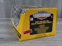 Rusty Wallace #2 Miller Genuine Draft 1993 Pontiac Grand Prix Stock Car, 1/18, #2646/5000, American Muscle, Ertl Collectibles