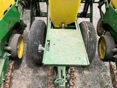 7200 John Deere Planter