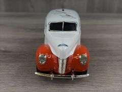 Alan Kulwicki #7 1940 Ford Panel Van Bank, 1/25, 1992 Champion, #2249, Scale Models