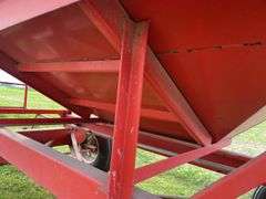 Korey 325 hopper wagon