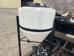Fruehauf Stainless fertilizer tank