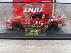 Ricky Craven #25 Budweiser “Louie The Lizard” 1997 Monte Carlo Stock Car, 1/24, Certificate Of Authenticity, 1 Of 5004, Revell Collection