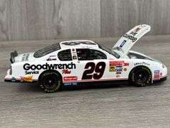 Kevin Harvick #29 GM Goodwrench/Black Rookie 2001 Monte Carlo Stock Car Bank, 1/24, Limited Edition, 1 Of 504, Action Platinum Series