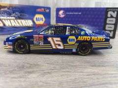 Michael Waltrip #15 NAPA 2002 Monte Carlo Stock Car, 1/24, Limited Edition, Action 10th Anniversary