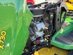 John Deere X730 Lawn Mower -
