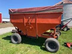 Killbros hopper wagon with tarp
